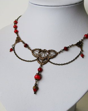 Set colier și cerei cu medalion bronz și coral roșu
