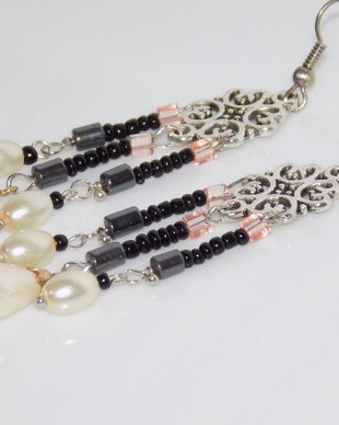 Cercei"Pearls & Hematite"REZERVAT