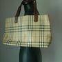 BURBERRY GEANTA CLASICA