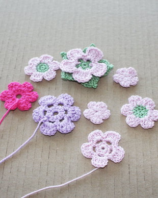 Floricele crosetate