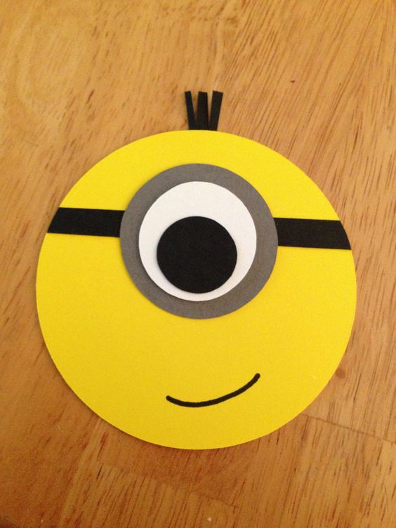 Invitatie Minion