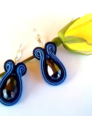 Cercei soutache cristale