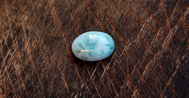 Cabochon Larimar dominican oval - natural, netratat, veritabil