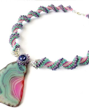 Din valuri - colier multicolor