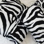 Set 2 perne model zebra