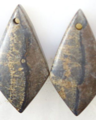 9559 - SET (2buc) Pandantiv, jasp chohua, romb, 25x13x4mm