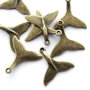 Charm pandantiv coada balena 19x19mm (BZLAK 079)