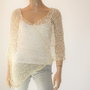 Poncho tricotat auriu
