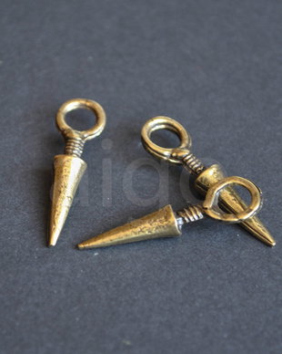 Charm tepi  - zamac / zamak zmk0186