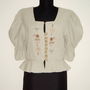 Bluza bavareza, din materiale naturale, cu broderii traditionale pe piept