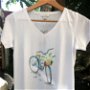Tricou pictat "Daisy Bicycle"