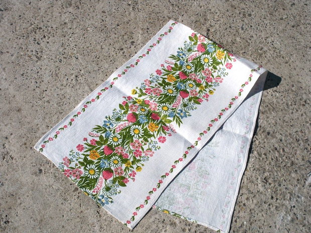 Broderie 1-526