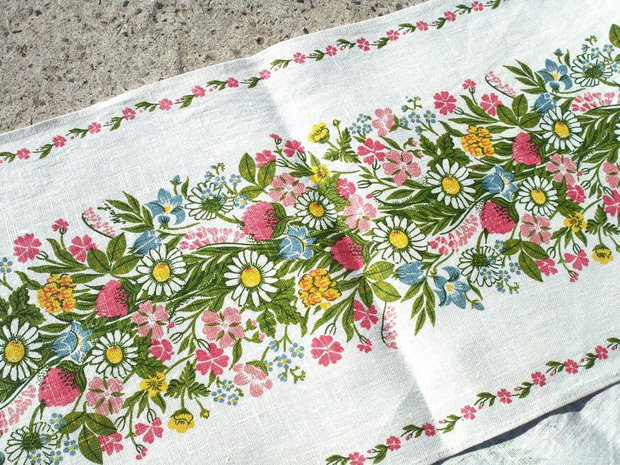 Broderie 1-526