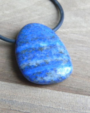 Pandantiv piatra Lapis