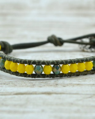 Bratara  cu snur piele si pietre cristale ''Sunflower''