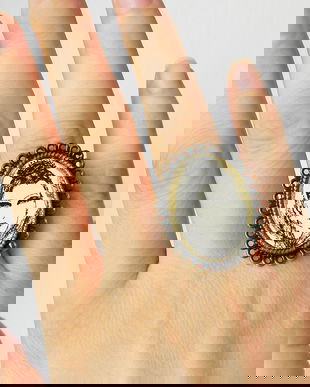 inel reglabil din bronz cu ilustrtaie originala Elyseeart, inel cu portret de femeie, inel fashion cu desen original, inel cu print, inel original
