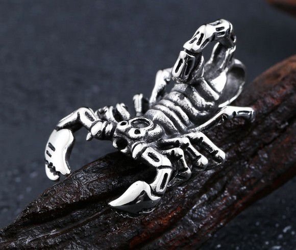 9238 - Pandantiv, aliaj metalic argintiu antichizat, scorpion