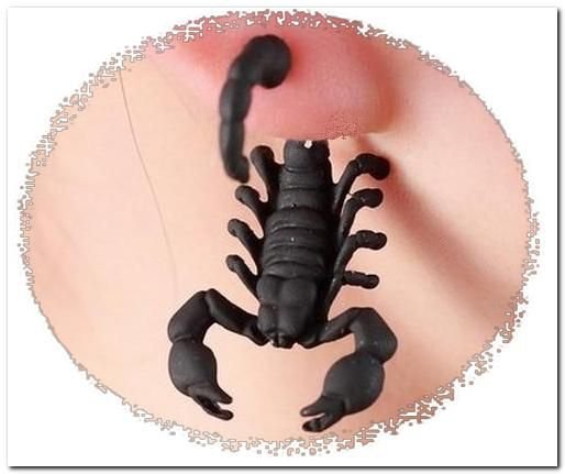 9239 - Baza cercei cu tija / surub, aliaj metalic negru mat, scorpion