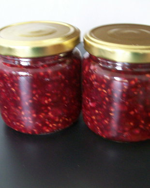 DULCEATA DE FRAGI SI ZMEURA DE PADURE fara zahar
