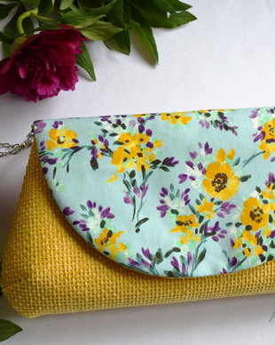 Poseta summer flowers