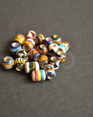 Lot 20 buc margele mici peruviene din ceramica 6 -8 mm