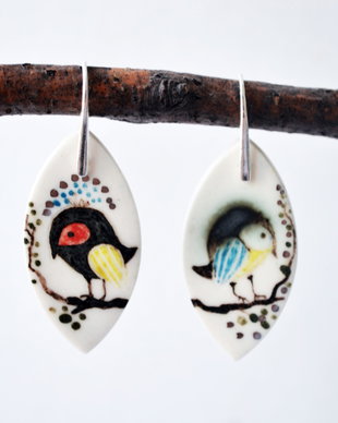 cercei pasari din portelan,platina si argint - TROPICAL BIRDS