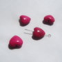 Inimioara siclam din howlit vopsit cu finisaj lucios aprox 16x16x8 mm