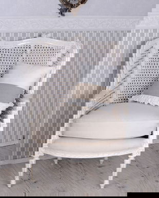 FOTOLIU BAROC DIN IMPLETITURA ALBA CU TAPITERIE ALBA