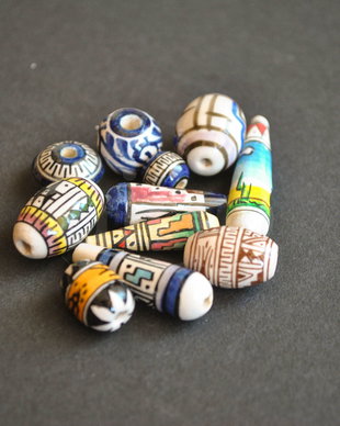lot 10 Margele peruviene din ceramica 08