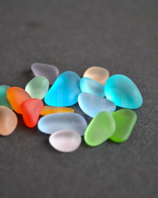 Sea glass lot 15 buc 6 - 13mm  ( lot 02 )