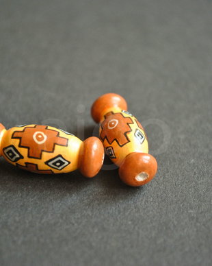 Margele peruviene din ceramica