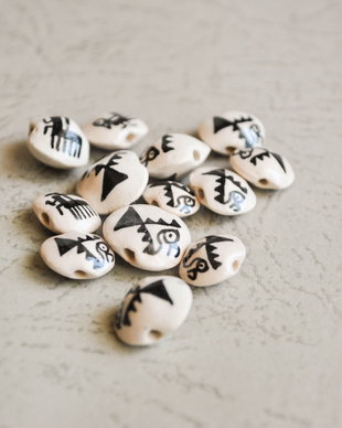 lot 12 Margele peruviene din ceramica 07
