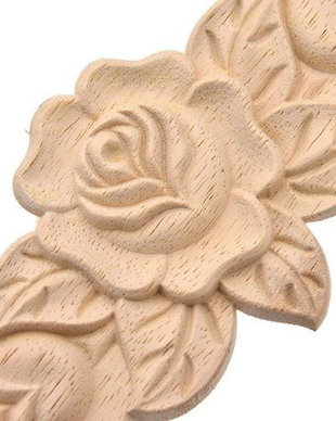 9713 - (1buc) Decoratiune, lemn sculptat nefinisat, trandafiri
