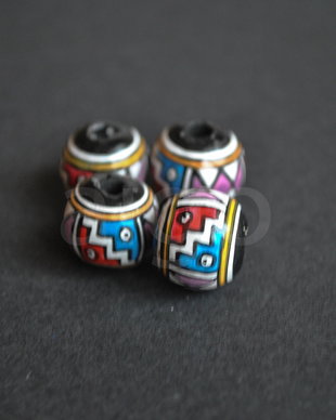 Margele peruviene din ceramica