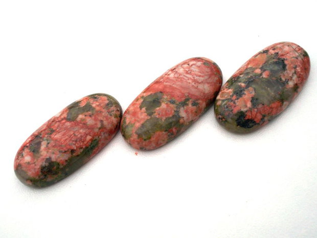 Cabochon unakit