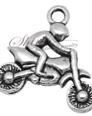 Charm motocicleta, argintiu antichizat