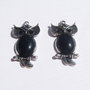 REZERVAT....Pandantiv metalic bufnita cu cabochon din onix aprox 6x22x40 mm