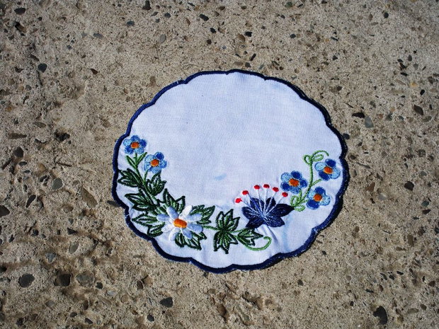 Broderie 1 -551