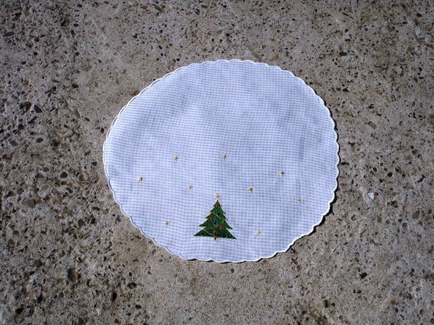 Broderie 1-552