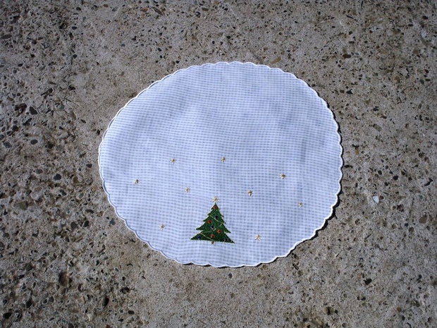 Broderie 1-552