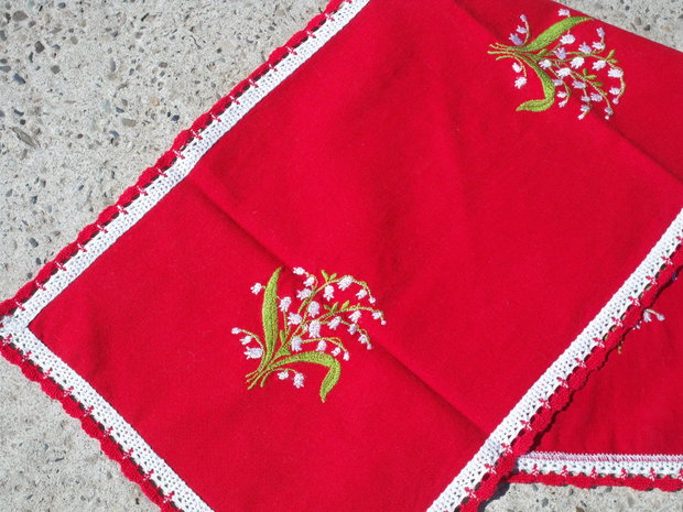 Broderie 1-553
