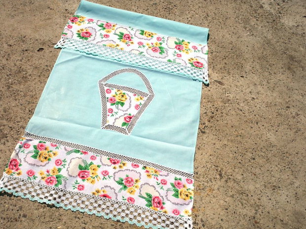 Broderie 1-559