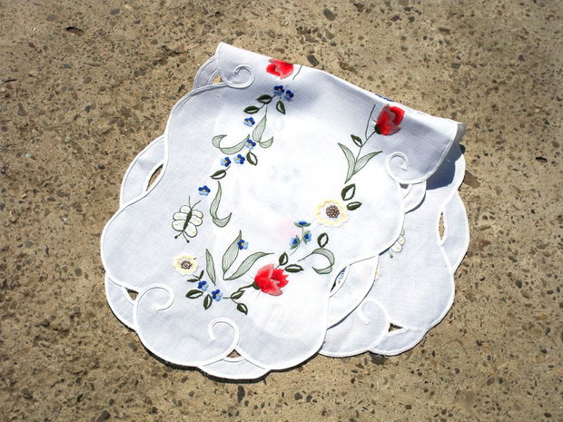 Broderie 1-561