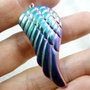 9717 - Pandantiv, hematit titanium, peacock, aripa inger, 48x22mm
