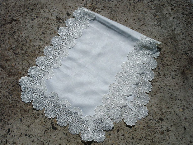 Accesoriu dantelat 1