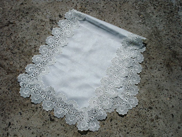 Accesoriu dantelat 1