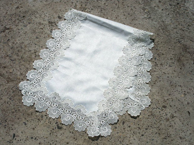 Accesoriu dantelat 1