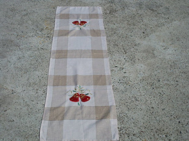 Broderie 1-569