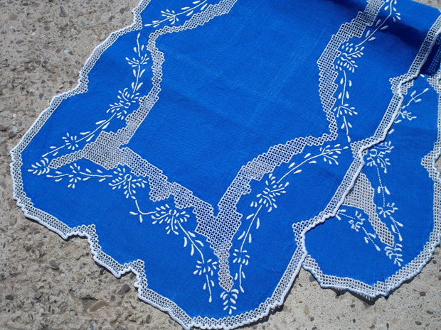 Broderie 1-571