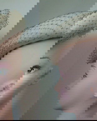 TOCA FETRU CU VOALETA